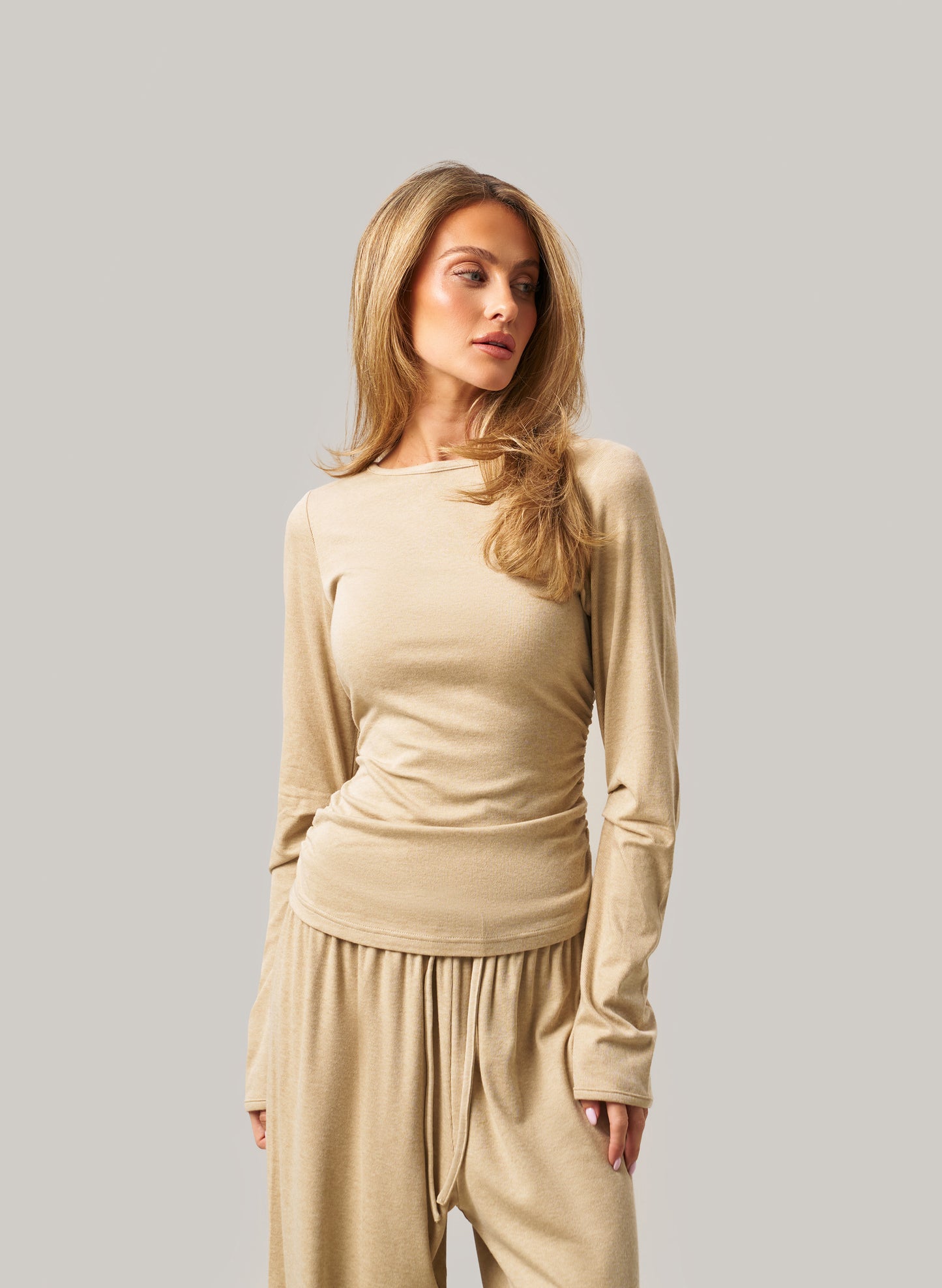 Soft Late Checkout - Beige