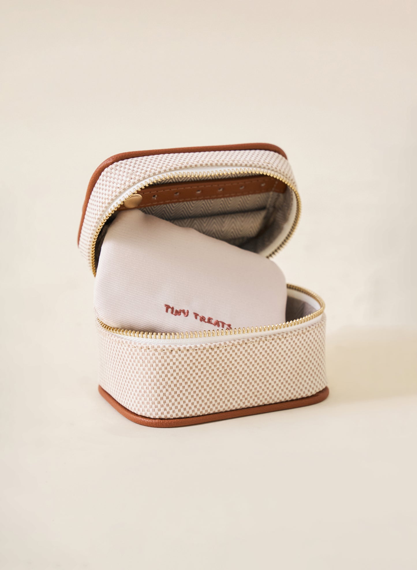 Mini Jewellery Case - Beige