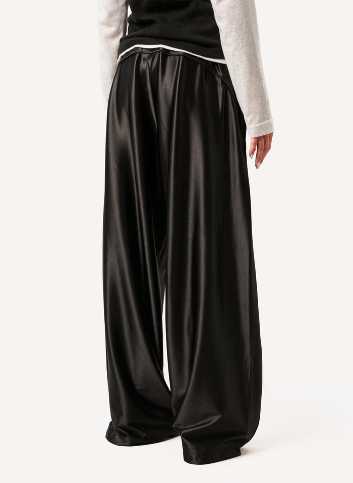 Lights Out Barrel Pant - Black