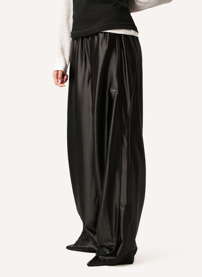 Lights Out Barrel Pant - Black