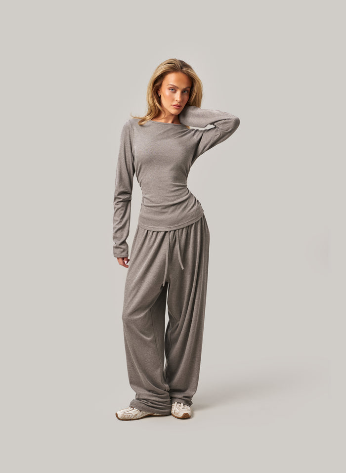 Soft Late Checkout - Grey