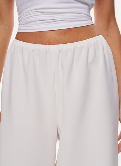Simple Pant - White