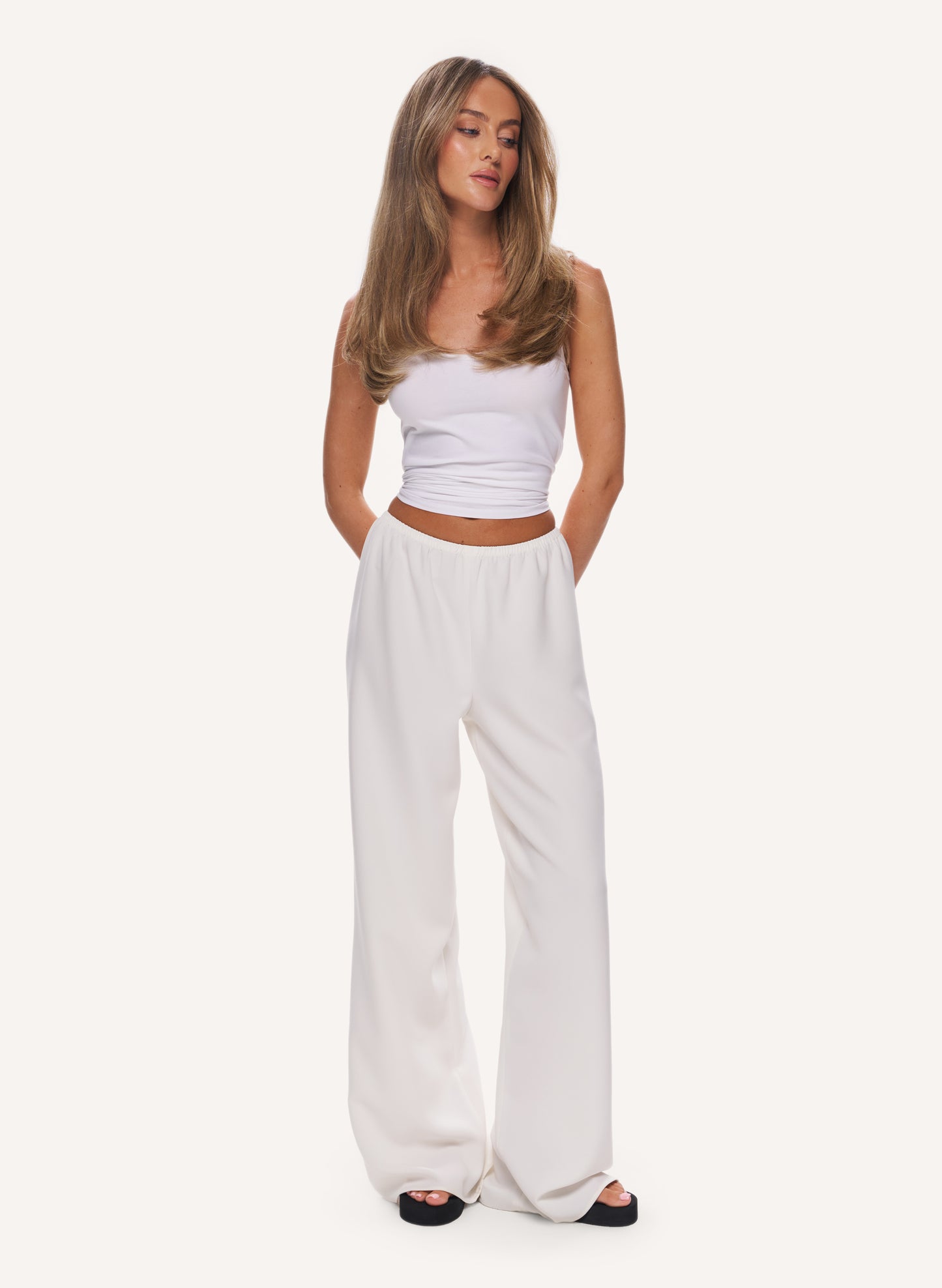 Simple Pant - White