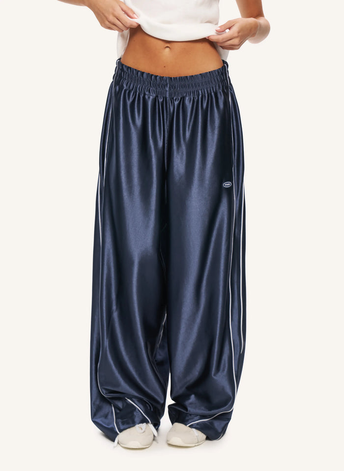 Lights Out Barrel Pant - Navy
